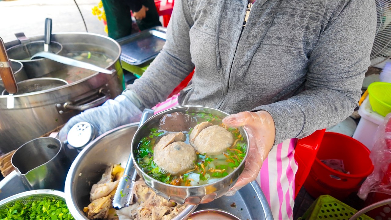 ĂN NGON QUẬN 8: Bánh Canh Gánh Chị Liên 35K - Sườn Chìa, Bò Viên 