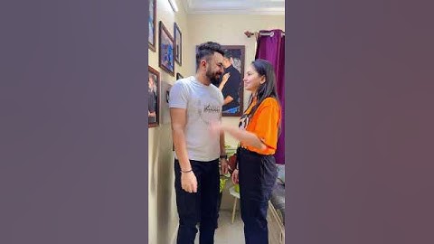 IF GIRLS ACTED LIKE BOYS🫢 #theabnormalcouple #aanduchhote #ytshorts #shortsfeed #yt #shorts