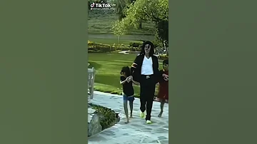 Michael Jackson funny moments 😂🤣🤣 part 2