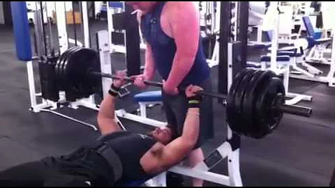 Corey latham 385lbs bench press