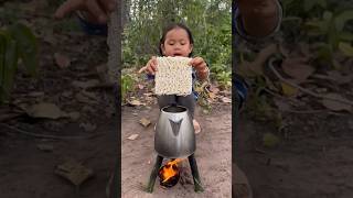 Survival Skills: Single mom show SMART ideas and USEFUL with noodles in forest #camping #bushcraft