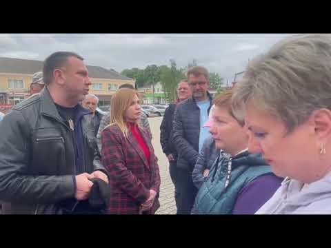 Активісти  ГО "ВПО  України" завітали в Миргород до переселенців з гуманітарною допомогою