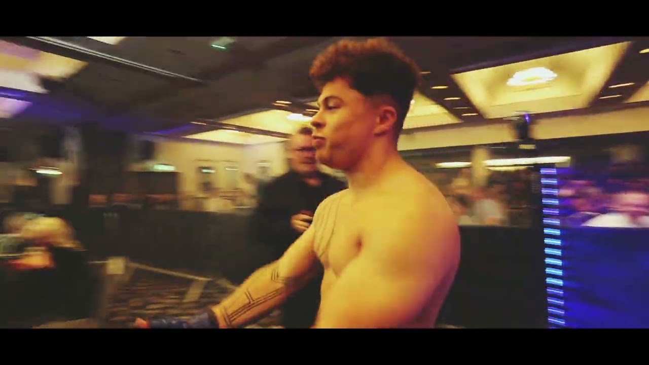 ULTRA MMA   GLASGOW   091125   MATTHEW LAMBERTON VS KAL MCKECHNIE