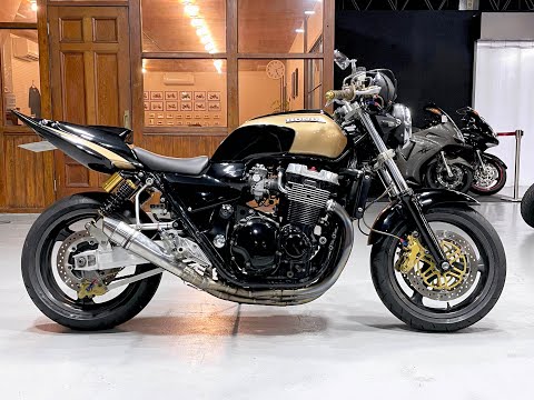 HONDA】CB1300Super Four｜SC40｜OVER Racing製バックステップ