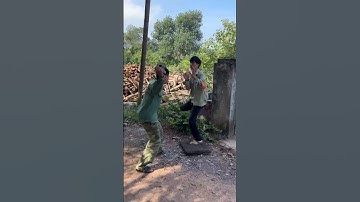 Bố mẹ ch.ia đ.ất hết rồi, giờ anh trai còn xâ.y tường h.ò.n.g ch.iế.m đât nhà em