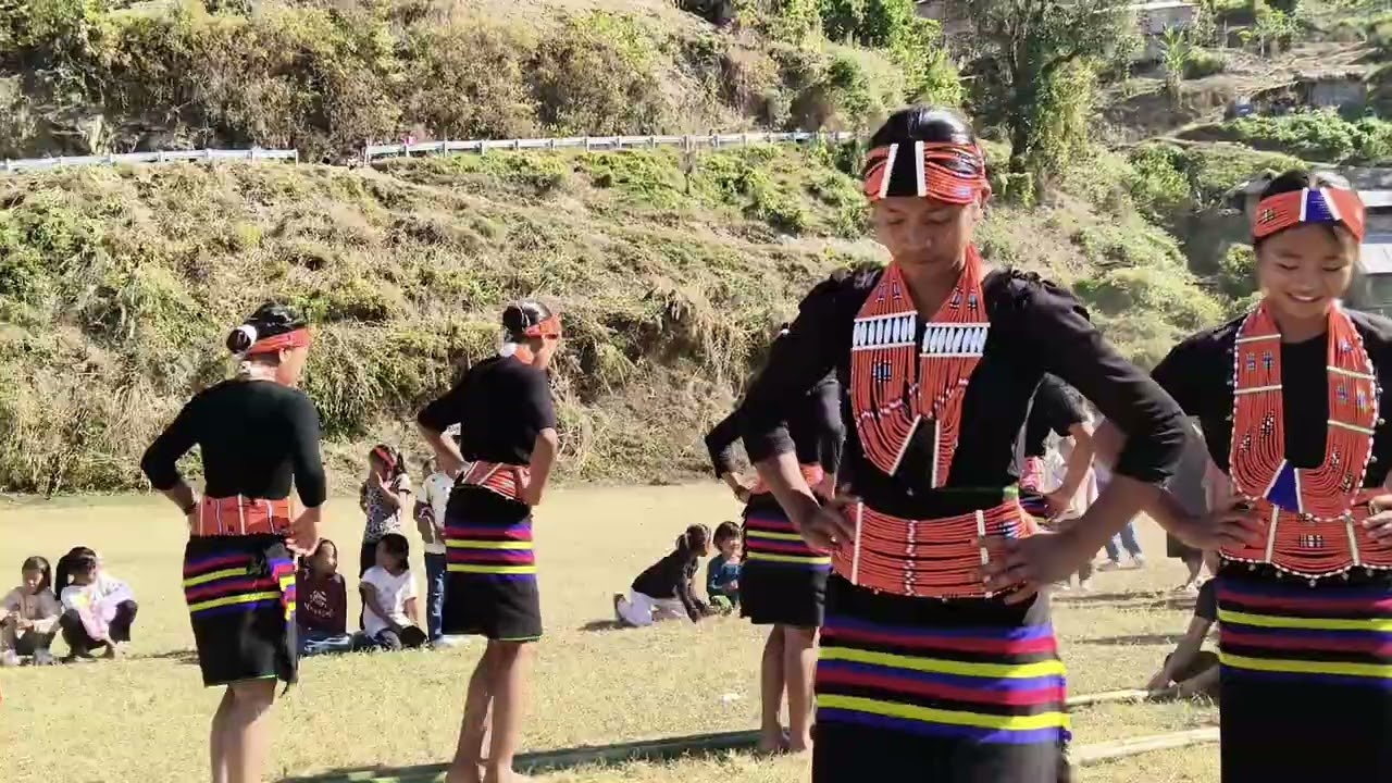 Bamboo Dance 💃💃 show 