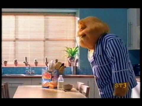 ITV1 Adverts Christmas Eve 2003 2