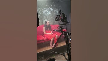 Virtual Production music video shoot on a 4K projector