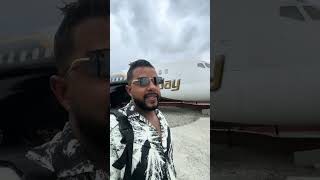 Un avión que era de la MAFIA. #mundo #travel #viajes #mochileros #manizales
