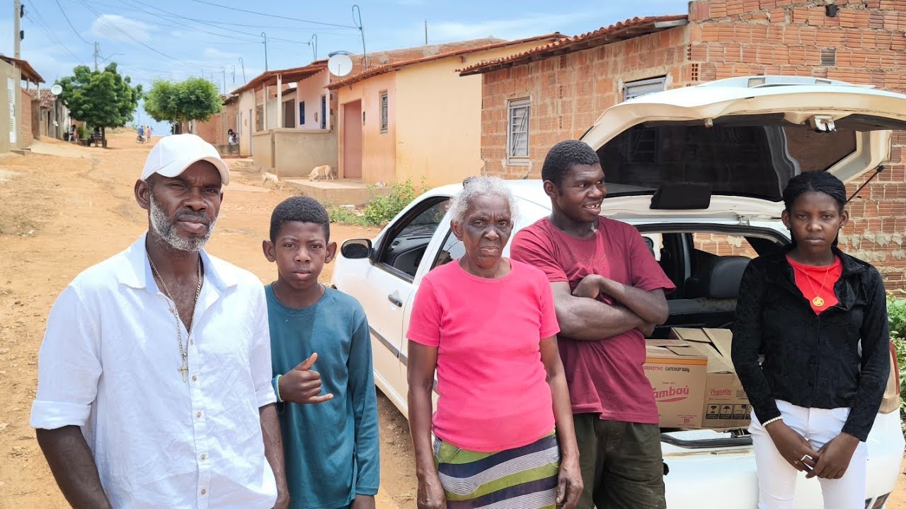 PIPA E FAMÍLIA LIBÂNIO RECEBE DOAÇÕES DE INSCRITOS DO CANAL sertão Mamoeiro.