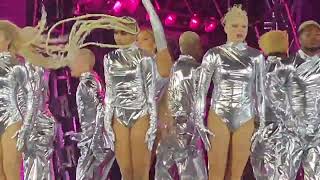 Beyonce - Cozy (Live Renaissance World Tour live on Ford Field - Detroit, Michigan 07-26-2023)