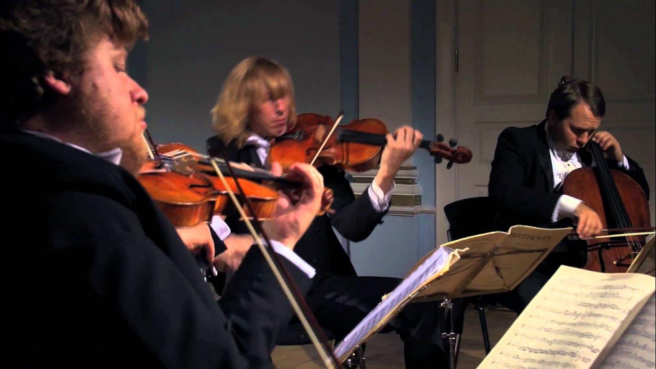 David Oistrakh Quartet plays Beethoven string quartet No. 4 ,Op 18. Квартет имени Давида Ойстраха. David Oistrakh Quartet plays Beethoven string quartet No. 4 ,Op 18. Квартет имени Давида Ойстраха.