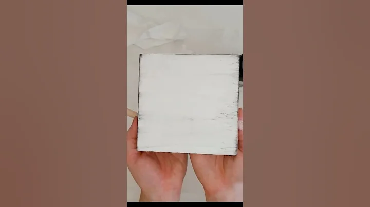 How to Distress Painted Wood Signs 🖌 #paintingtutorial