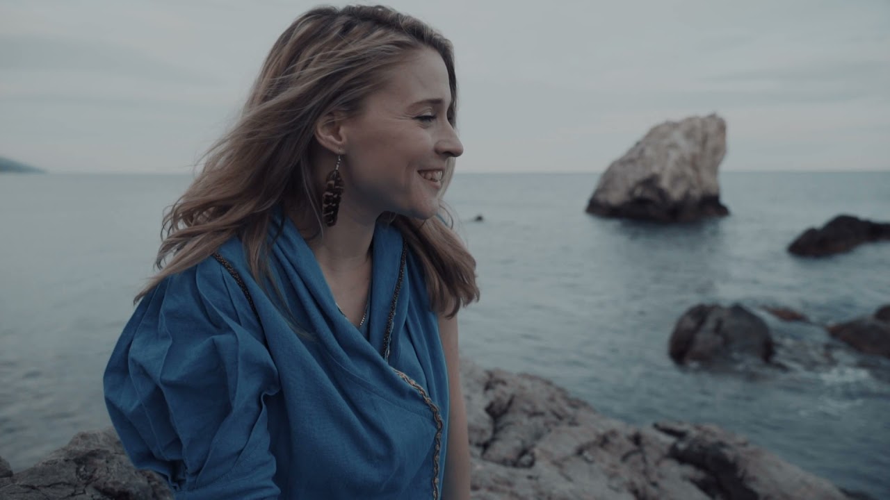 Erya - Dancing winds (mood video)