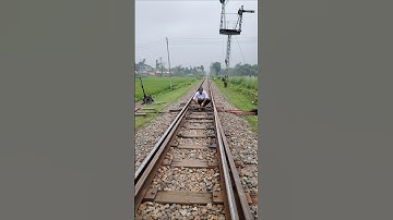 manual line change processing #viralvideo #railtrack #railway #automobile #easternrailways #train