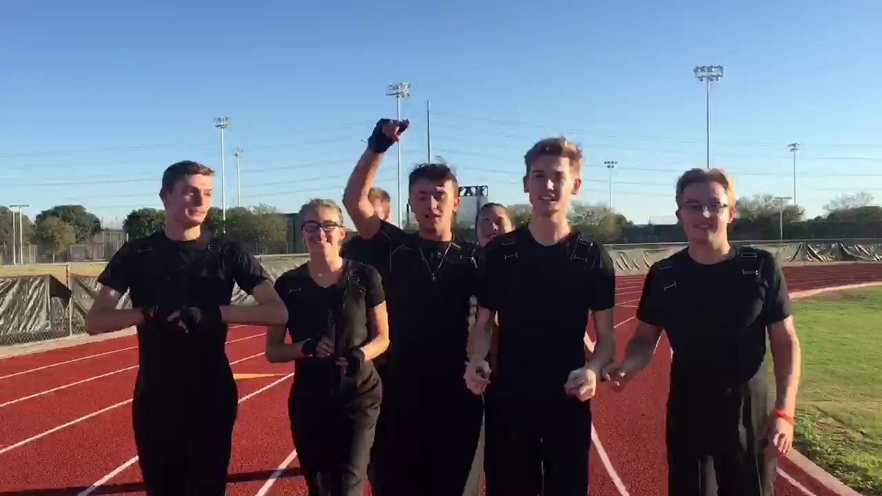 Students practicing their school 2015