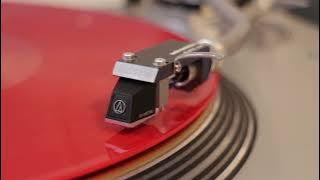 Queen - Radio Ga Ga (2015 Vinyl LP) - Technics 1200G / Audio Technica ART9XI