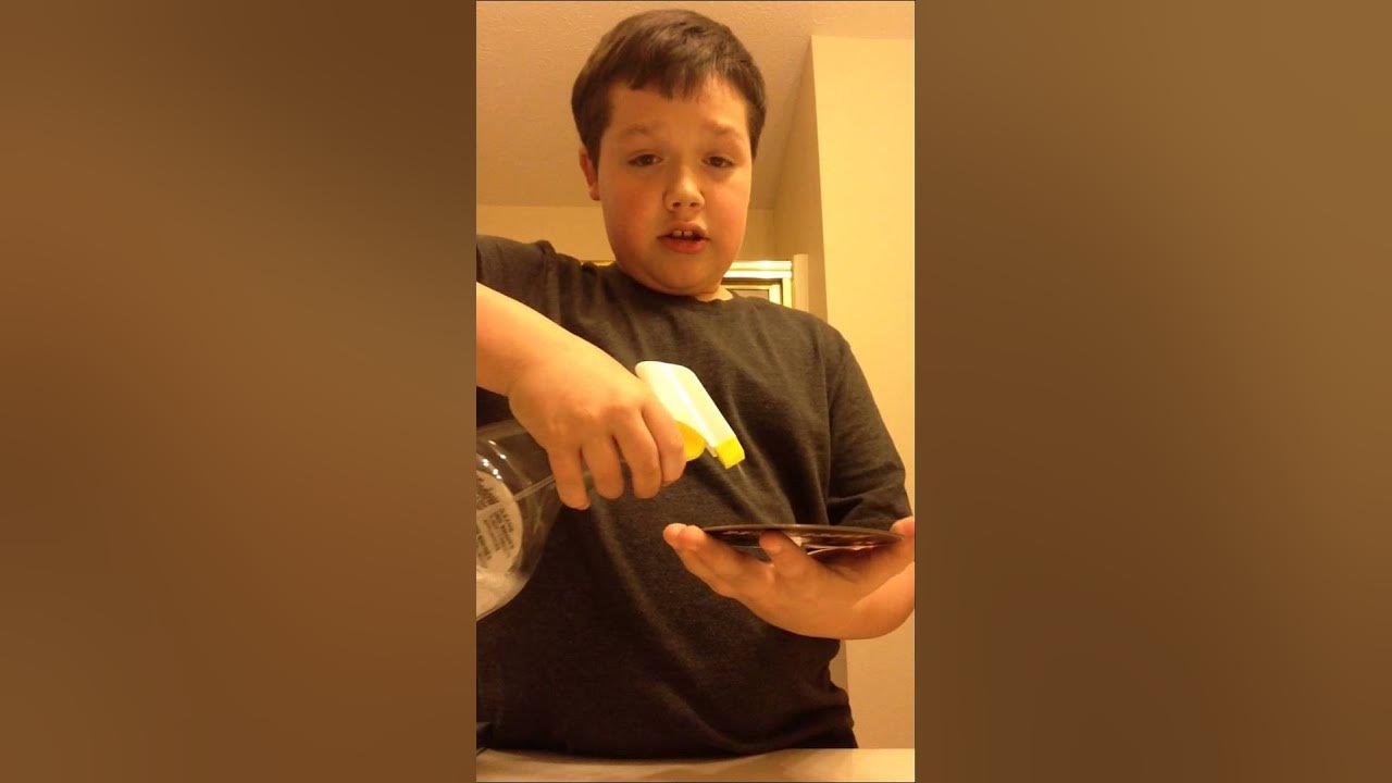 How to clean Xbox 360 PS3 or movie discs with ring of death or