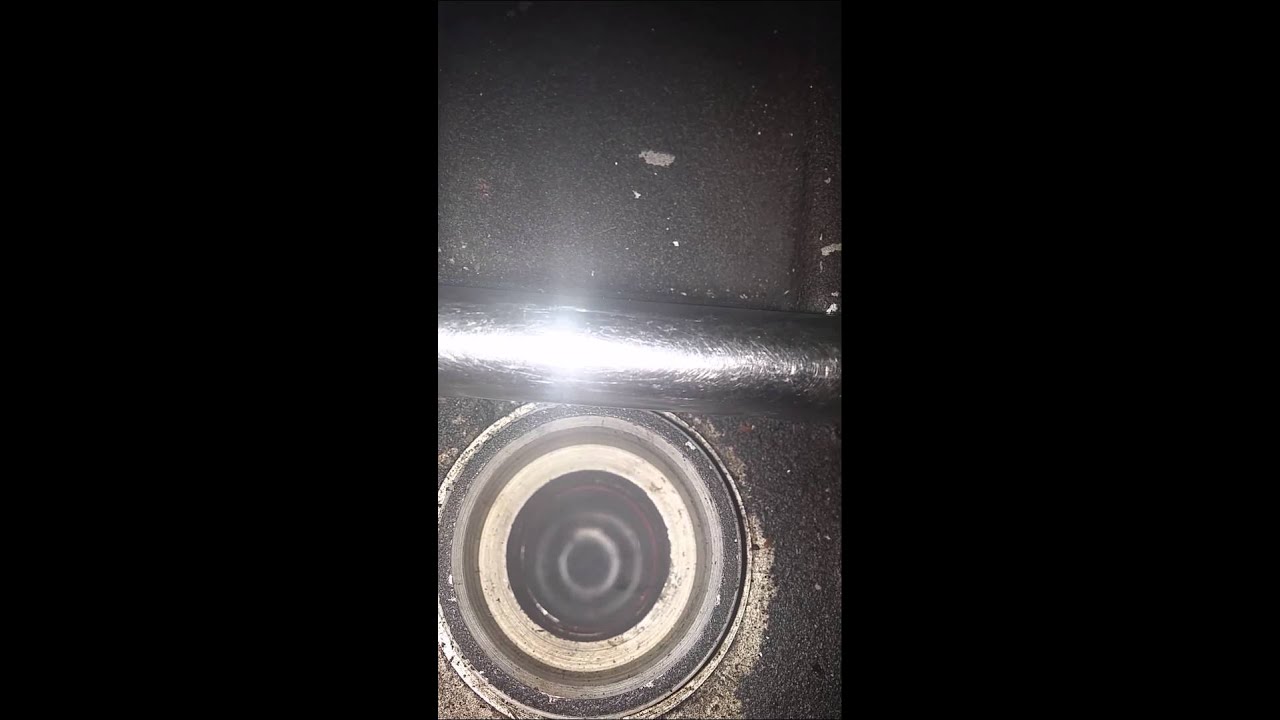 Help pulled spark plug and smoke came from this 1 YouTube