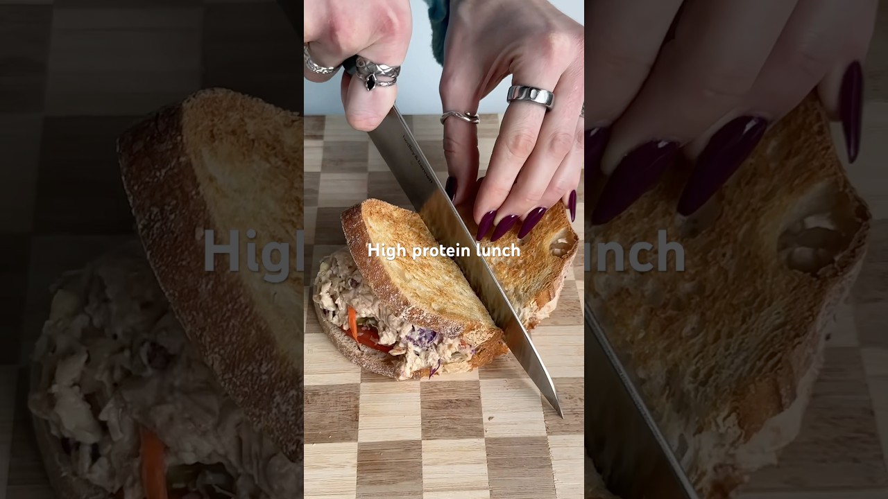 Juicy Rotisserie Chicken Sandwich
