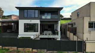 22 Linlithgow Way Greenvale VIC 3059