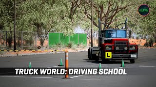 ЭТА ИГРА УБЬЁТ #ETS2 - TRUCK WORLD: DRIVING SCHOOL - ОБЗОР