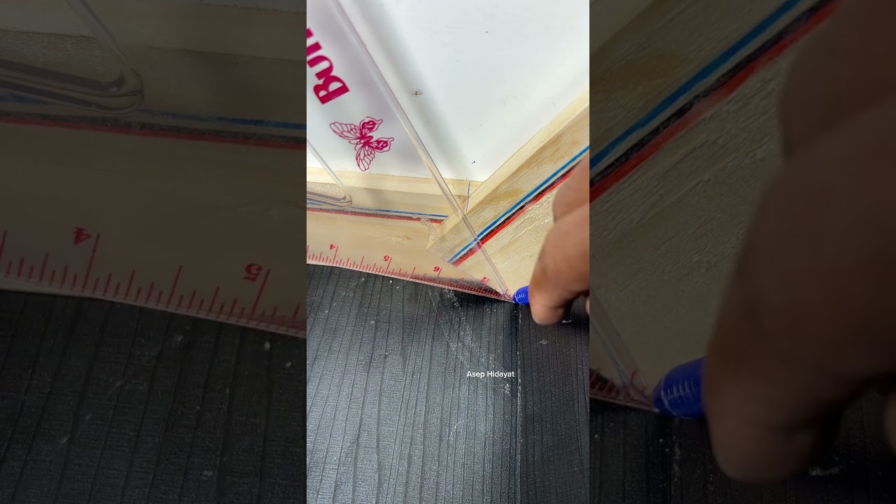 Wall trim for room decoration 