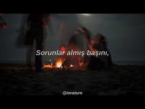 yabancılar - kitle kapını (lyrics)