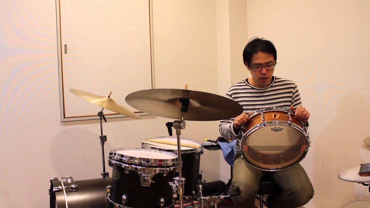 riddim custom snare drum #02 . Vintage Mahogany / 14