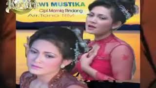 Kaye Doke -  Dewi Mustika