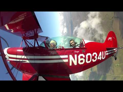 Pitts S2B Aerobatics GoPro (With Mr. Bruce Bohannon)