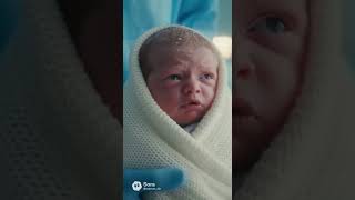 De Sauna À Frigo, Regarde Réaction Bébé Gelé