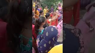 Mere Sale Ki Sa Di Main Bhut Mza Aaya Nachane Main