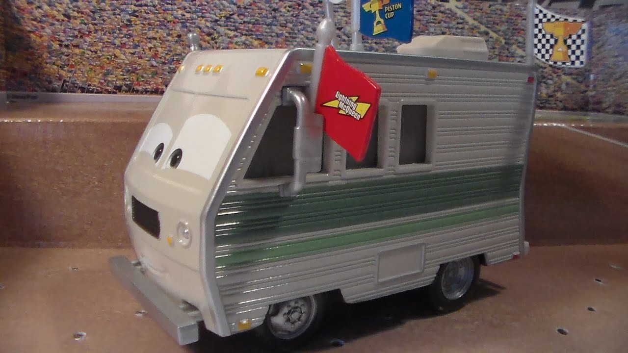 Doug R.M. New 2015 Disney Pixar Cars, Piston Cup, Deluxe Diecast