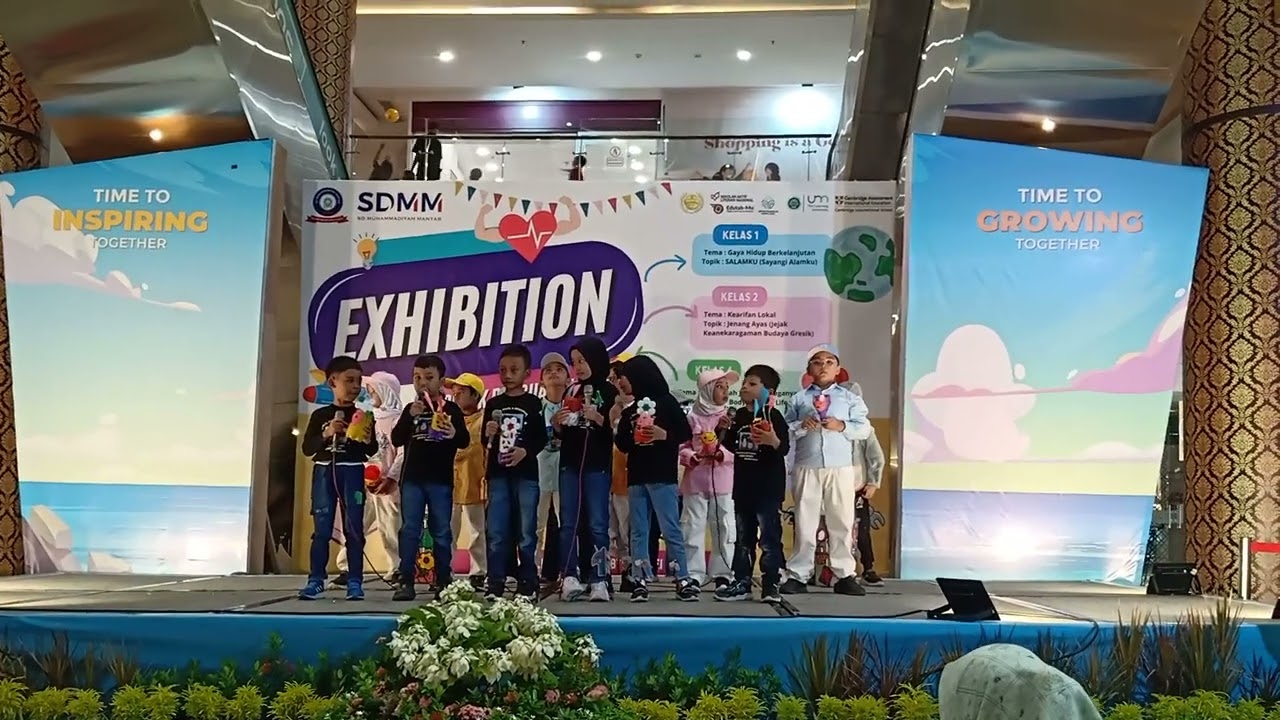 Nabil and Friends - Pot Bunga Paper Based