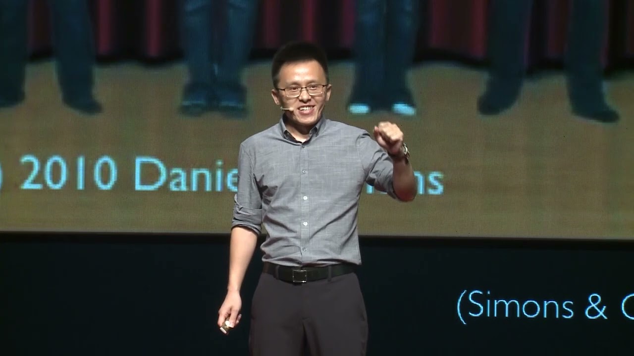 【一席】陳輝：記憶為什麼會出錯？（開車的時候千萬不要看手機，你連一隻大猩猩都看不到，還能看到過馬路的行人嗎？）