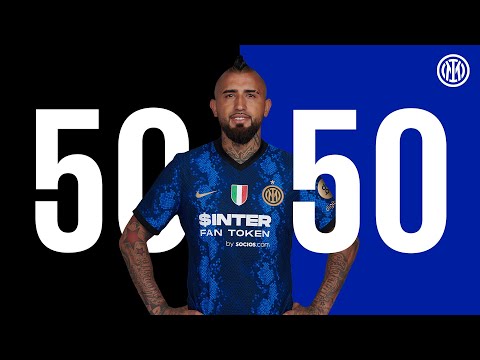 "Sanchez! Ozuna! Fantasy football!" | ARTURO VIDAL plays 50/50 🇨🇱⚫🔵 [SUB ENG]