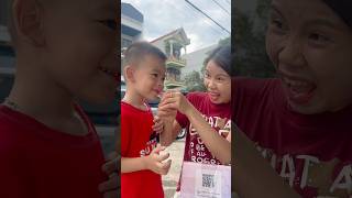 Hey, that’s Mommy’s candy. #shorts #shortvideo