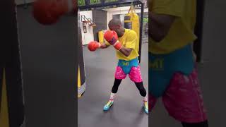 Floyd Mayweather Jr  Mind Games EXPLAINED 😳🔥