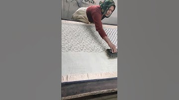 hand block printing 😱 . #handblockprint #cottonsaree #bagru #bagruhandblockprint #bagruprint #virel