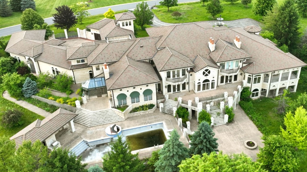 $7 Million ABANDONED Mega Mansion With BENTLEY And MAYBACH