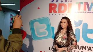 Puteri juby promo single terlena lagi