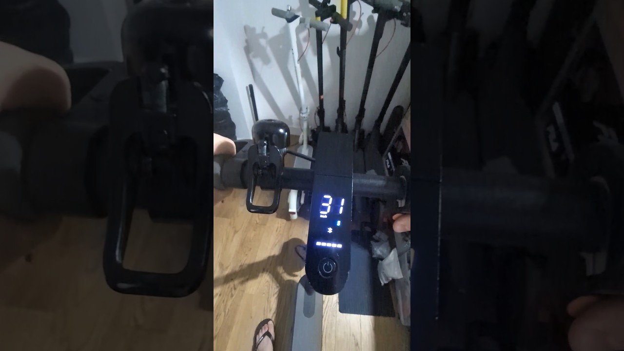 🔓 Boost your Xiaomi Electric scooter lite from 20 to 31 km/h with XiaoFlasher! ⚡🛴📱
