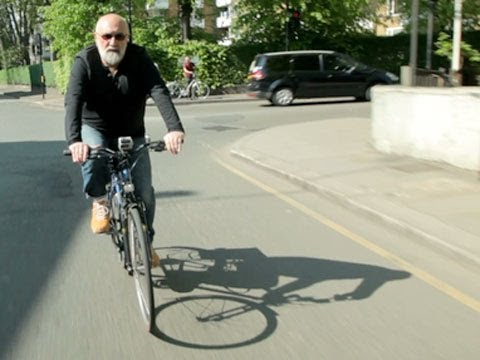 Documentary backdrop image for Alexei Sayle: London by bike (2011)