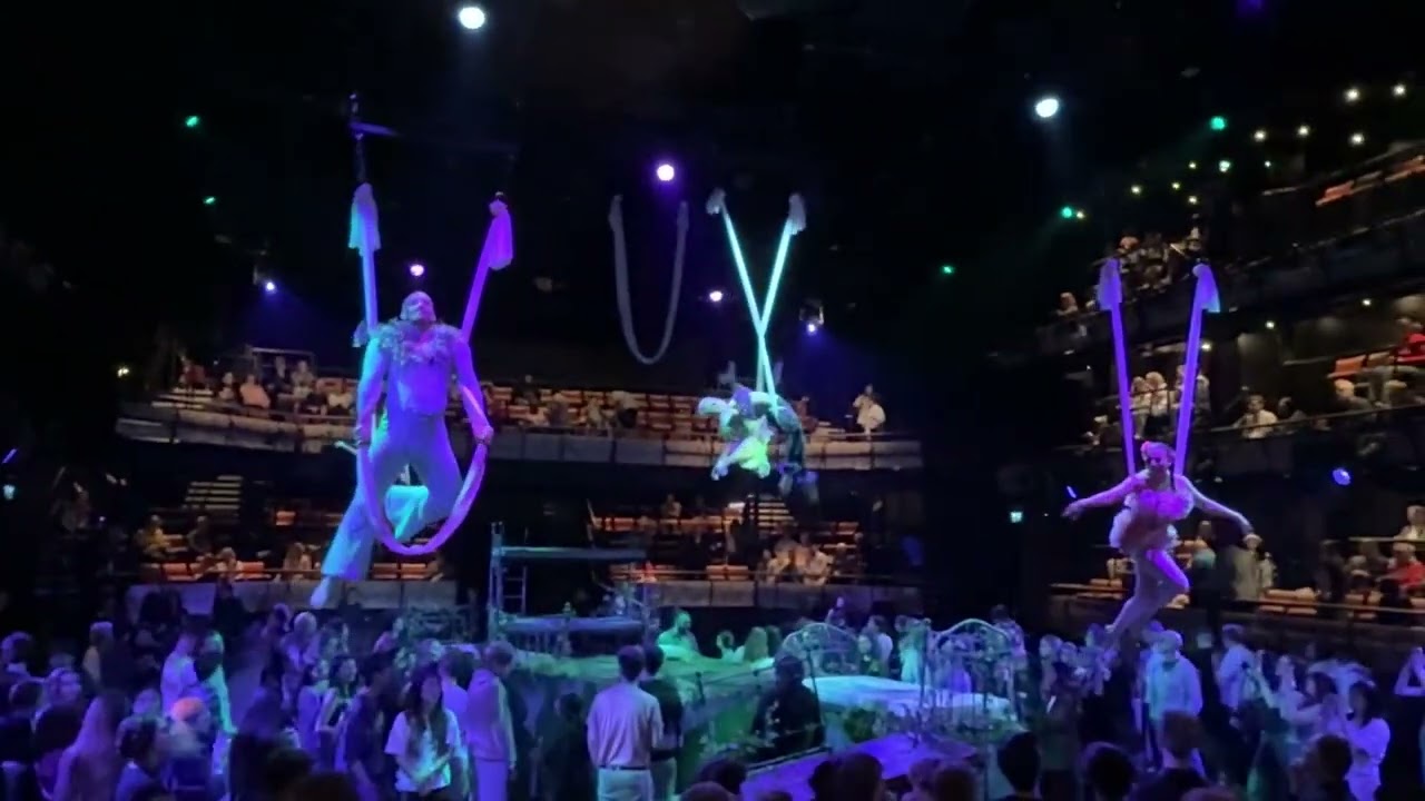 A Midsummer Night’s Dream Start & Interval Shakespeare Bridge Theatre 9/6/25 Faries