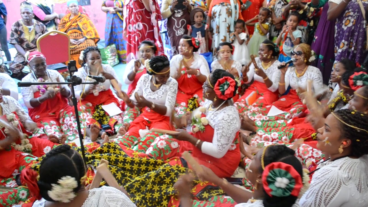 Fleur D'Ylang Tsingoni Mariage Tsimkoura été 2019 Chant: Mbiraza et Salima