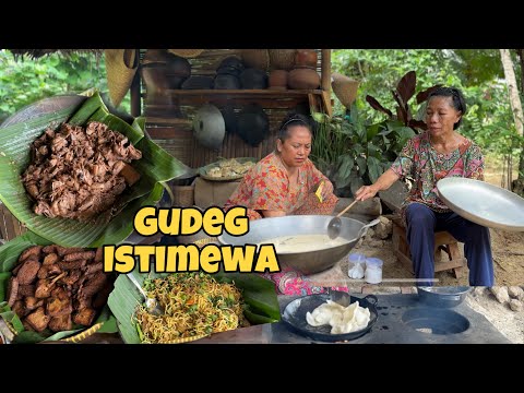 Makanan Jawa Gudeg