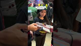 Você entra no stand “só pra testar rapidinho”… #games #zombie #gameplay #jogos #steam