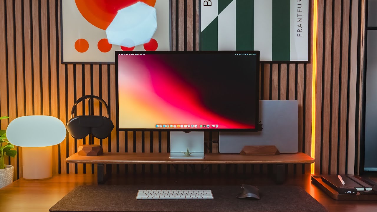 The Perfect Minimal Desk Setup | Modern, Functional & Aesthetic - YouTube