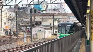 東京メトロ16000系　松戸駅4番線発車